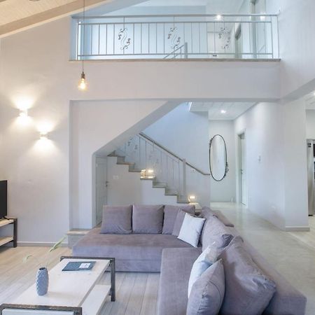 Panoutsis Villa - Sivros Lefkada Экстерьер фото