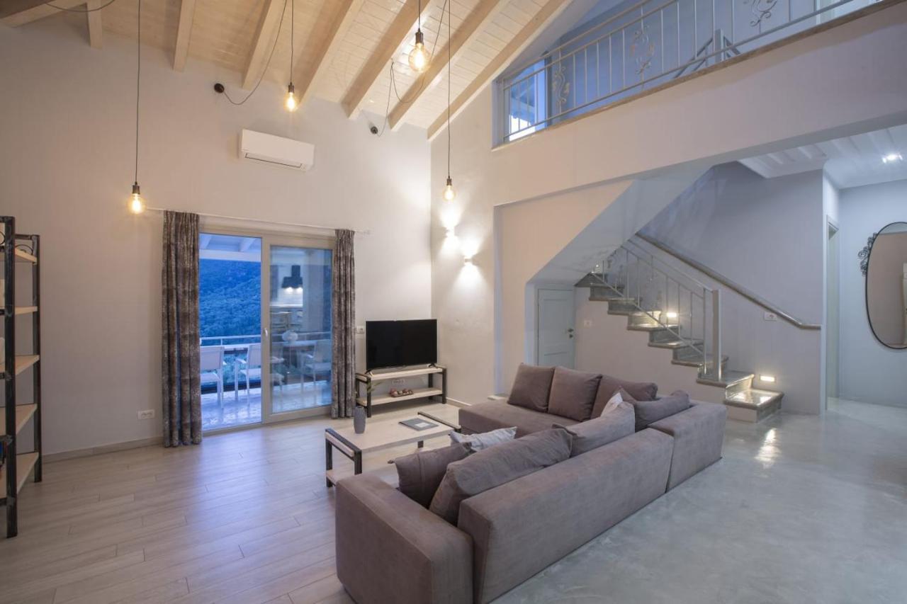 Panoutsis Villa - Sivros Lefkada Экстерьер фото