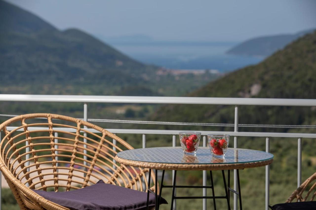 Panoutsis Villa - Sivros Lefkada Экстерьер фото