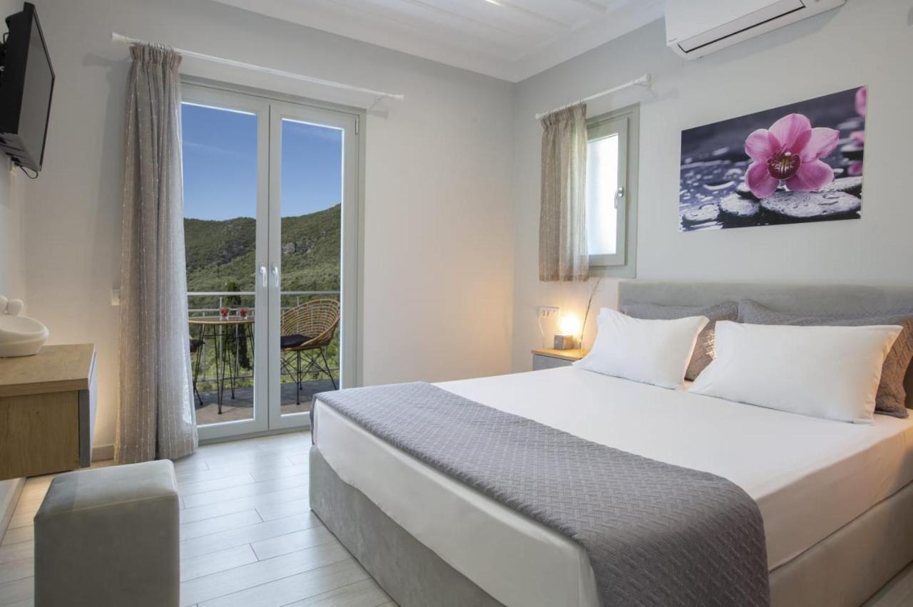 Panoutsis Villa - Sivros Lefkada Экстерьер фото