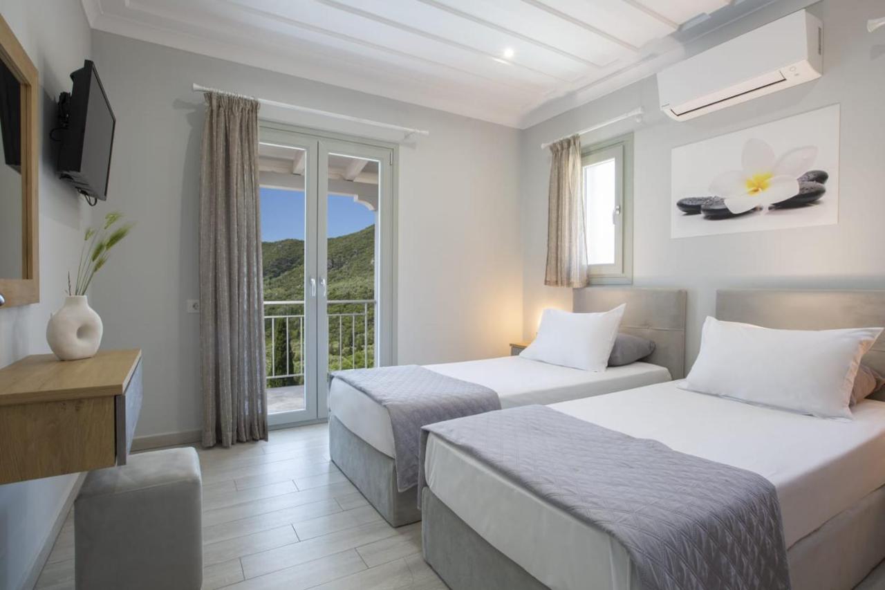 Panoutsis Villa - Sivros Lefkada Экстерьер фото